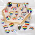 Broche en alliage de bannire colore de dessin anim gay Rainbow Pride en forme de coeurpicture34