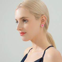 Fashion pearl earrings temperament niche peach heart earringspicture9