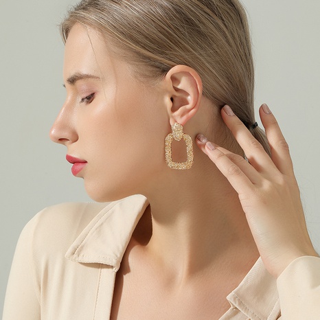 Boucles d'oreilles à texture géométrique simple rétro irrégulière en métal's discount tags