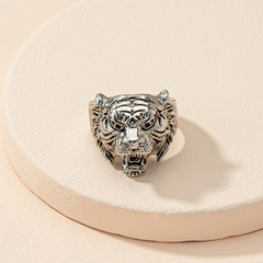 Animal león retro anillo hembra simple aleación anillos al por mayor