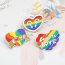 Broche en alliage de bannire colore de dessin anim gay Rainbow Pride en forme de coeurpicture9