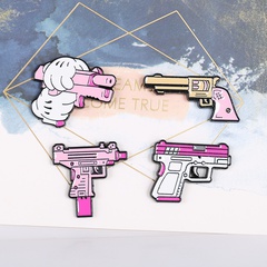 dessin animé créatif rose pistolet broche fille mignon japonais mignon pistolet en métal insigne