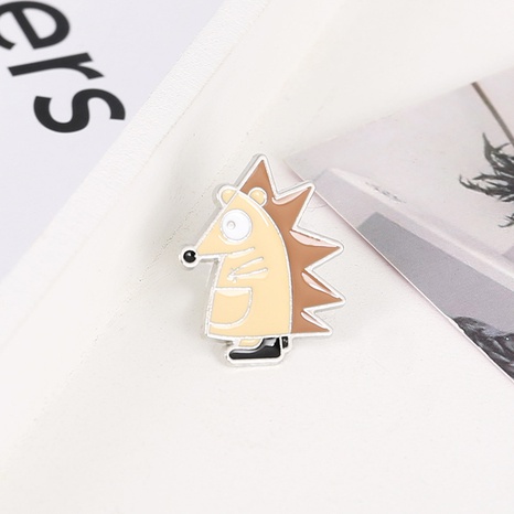 Creative alloy dripping oil clothing pin animal thorn hedgehog brooch's discount tags