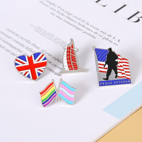 British brooch creative American map oil drip alloy brooch's discount tags