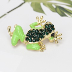 cartoon cute frog brooch alloy diamond exquisite simple collar pin
