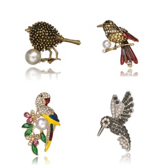 zircon bird brooch pin high-grade zinc alloy color-preserving corsage