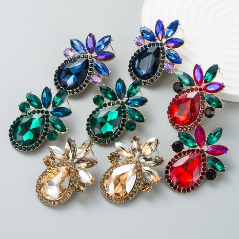Pendientes en forma de piña de cristal con incrustaciones de diamantes de imitación de aleación brillante a la moda's discount tags