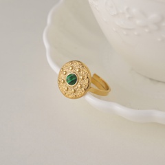 Nischenlicht-Luxus-Ring mit rundem Gesicht und eingelegtem türkisfarbenem Titanstahl
