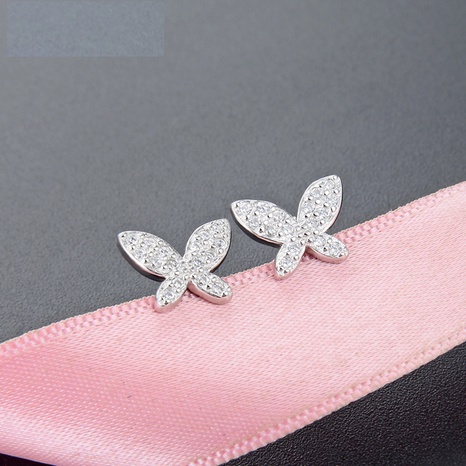 moda incrustaciones de circón mariposa s925 aretes de plata al por mayor's discount tags