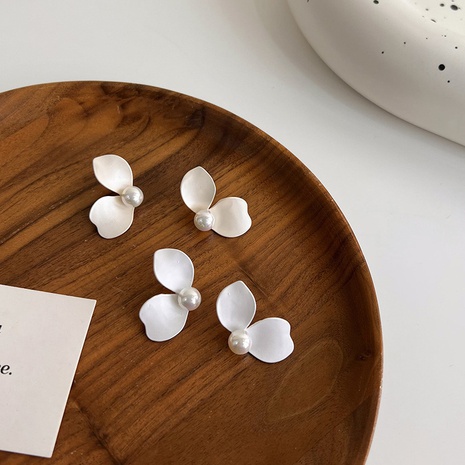 fashion two-petal flower bead simple earrings's discount tags