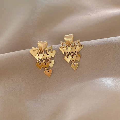 fashion simple heart-shaped earrings creative heart-shaped copper ear drop's discount tags