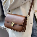new niche oneshoulder messenger bag fashion autumn and winter small square bagpicture7