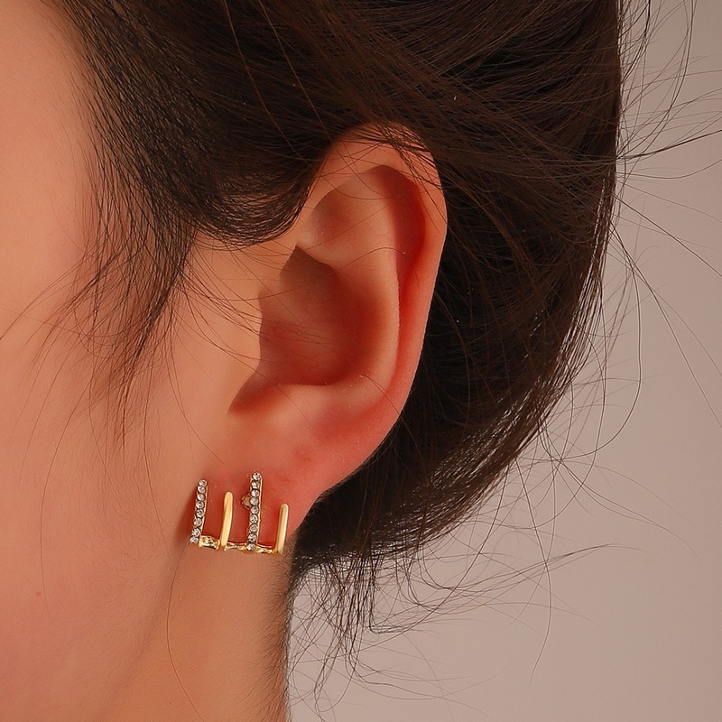 simple rhinestone Ushaped geometric fashion simple alloy stud earrings NHDP620113