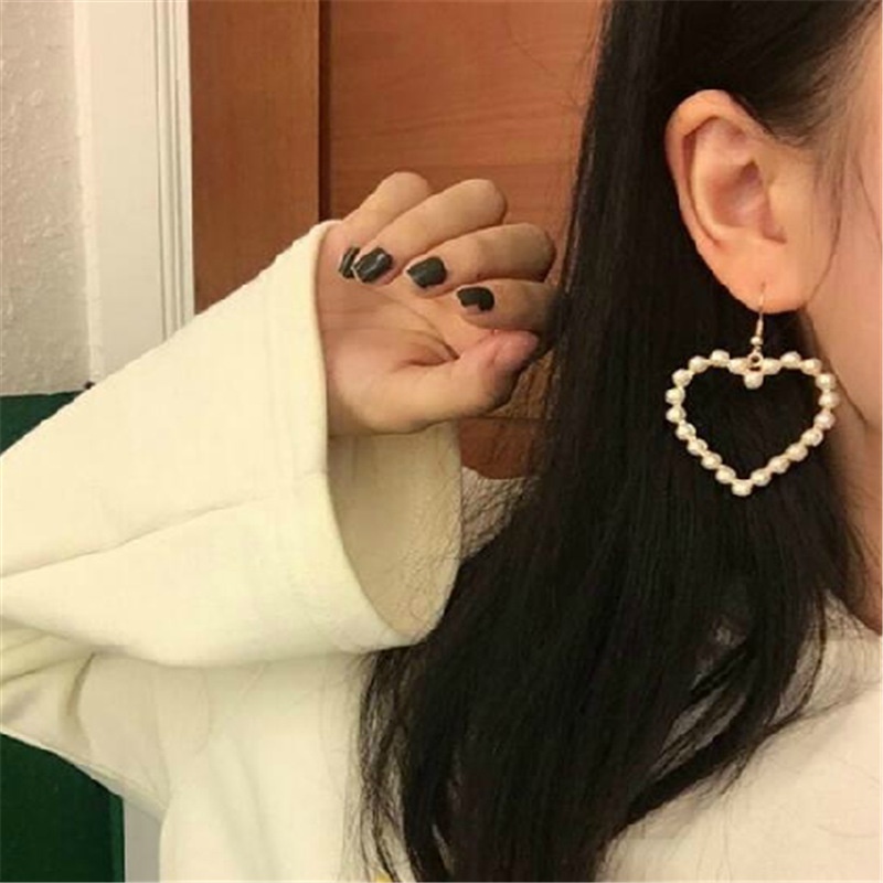 Fashion inlaid pearl classic heart earrings ornaments wholesale
