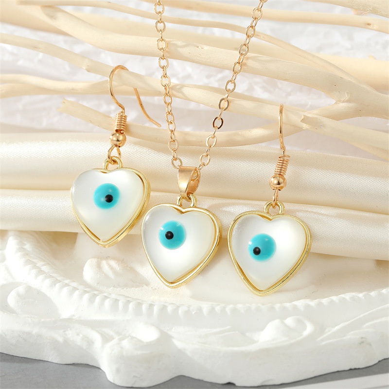 Simple Personality Round Heart Opal Blue Eyes Earrings Necklace Set