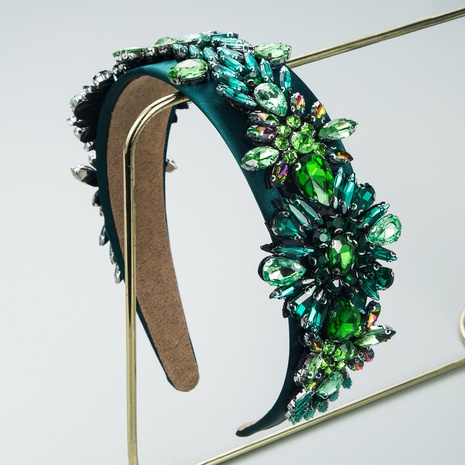 Baroque diamond decorative green flower headband's discount tags