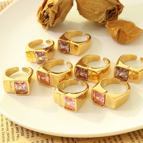 Bague en or véritable 18 carats plaquée en acier titane exagéré en Europe et aux États-Unis's discount tags