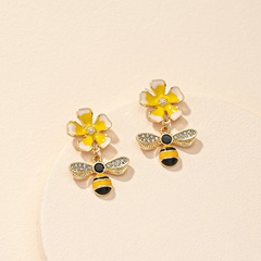 Bijoux d'oreille du Nouvel An abeille fleur boucles d'oreilles diamant goutte huile boucles d'oreilles femme