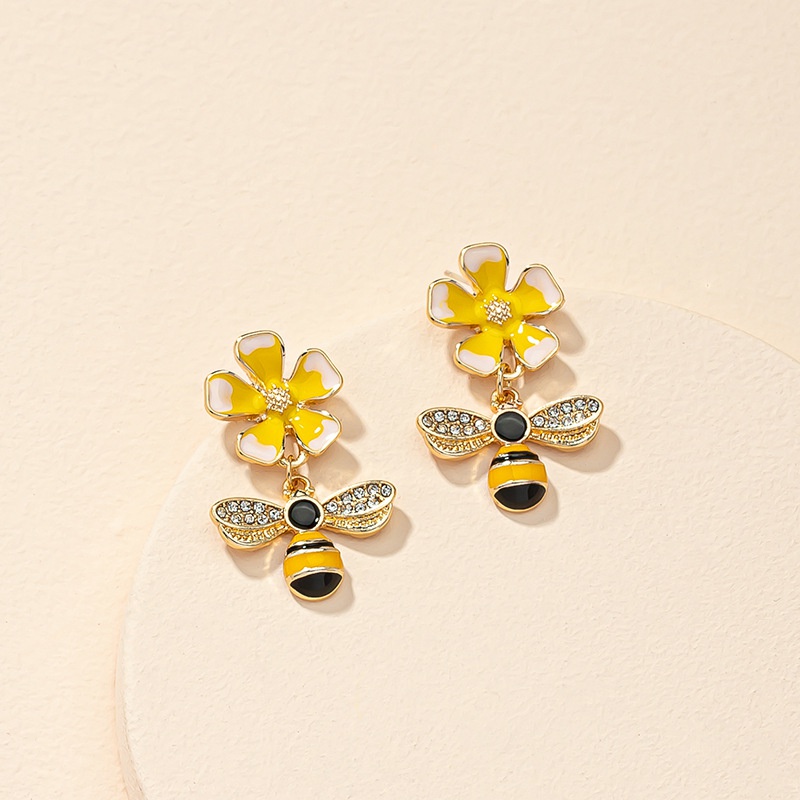 New Years ear jewelry bee flower earrings diamond drop oil earrings female