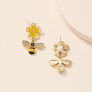 New Years ear jewelry bee flower earrings diamond drop oil earrings femalepicture9