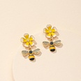 New Years ear jewelry bee flower earrings diamond drop oil earrings femalepicture11