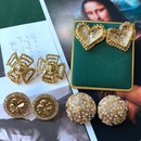 vintage gemstone diamond flower carving pattern earrings wholesalepicture7