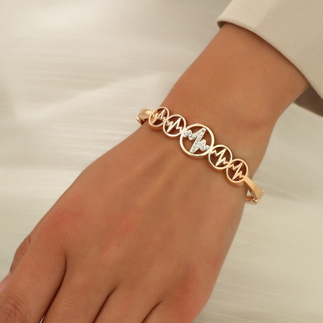 simple trend creative design circle fashion hollow diamond bracelet's discount tags