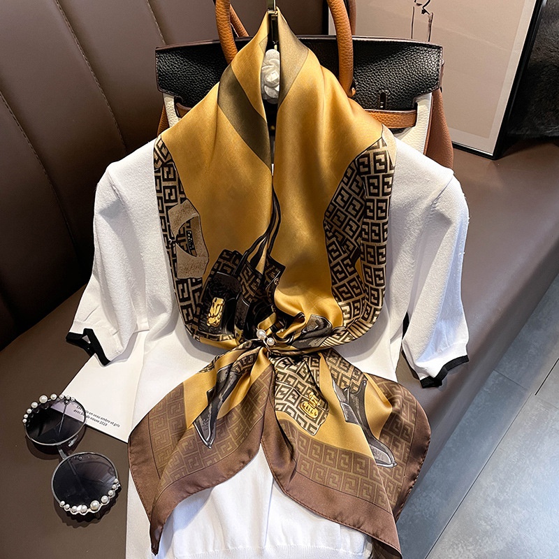 Scarf female spring and autumn thin Korean sunscreen dualuse shawl square scarf