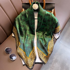 2022 nuevo estilo bufanda fina 90cm estampado de leopardo bufanda cuadrada grande simulación bufanda de seda al por mayor