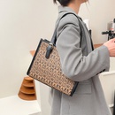 Largecapacity bag womens new fashion personality portable shoulder messenger bag wholesalepicture10