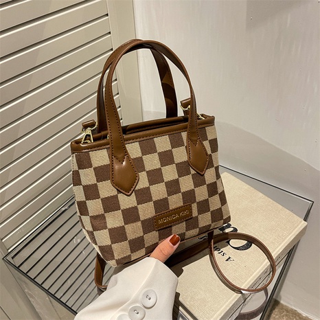 Korean autumn and winter new plaid small bag women's shoulder fashion messenger casual bag  NHJZ624601's discount tags