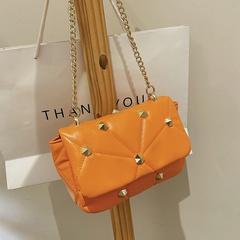 rivet trendy messenger shoulder bag fashion texture small square bag chain bag wholesale