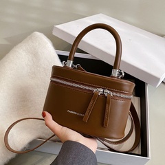 Niche design fashion handbag autumn and winter new style messenger bag all-match bucket bag