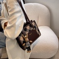 Largecapacity bag new textured autumn and winter plaid shoulder bag commuter tote bagpicture16