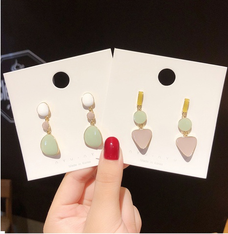 Mode einfache Kontrastfarbe grüne geometrische Ohrringe's discount tags