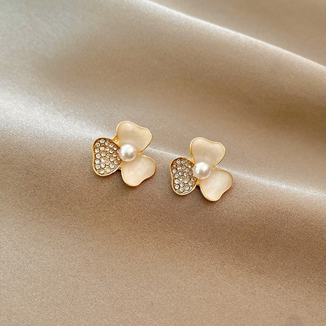 simple diamond-studded flower earrings small pearl earrings  NHGAN578176's discount tags