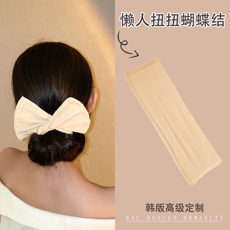Accessoires de cheveux de mandrin de torsion à la mode Accessoires de cheveux d'arc coréen's discount tags