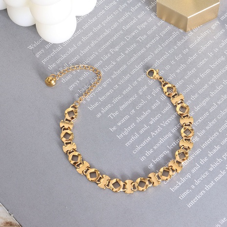 Bracelet tendance en or 18 carats en acier au titane avec chaîne épaisse géométrique en forme d'étoile européenne et américaine's discount tags