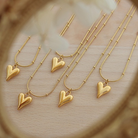 Retro fashion simple heart-shape necklace titanium steel necklace's discount tags
