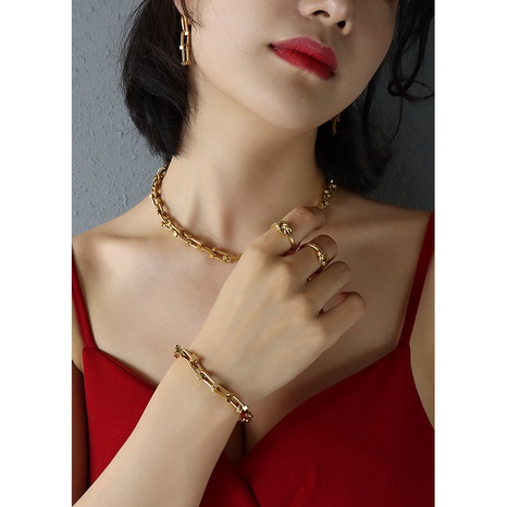 Collar con hebilla de herradura en forma de U, pendientes femeninos, acero de titanio, joyería de oro de 18 k's discount tags