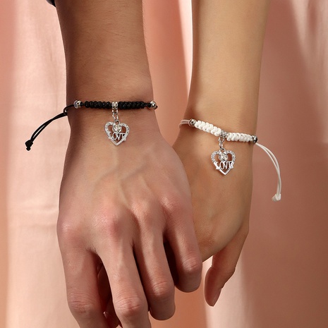 Amoureux de la Saint-Valentin Girlfriends Pendentif Coeur de Pêche Bracelet Noir et Blanc's discount tags