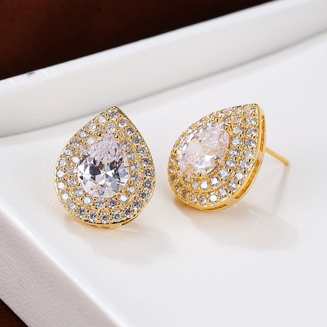 Pendientes de diamantes de gran tamaño con diamantes blancos en oro rosa temperamento's discount tags