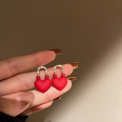 Chinese Style Diamond Handbag New Year Simple Peach Heart Earrings