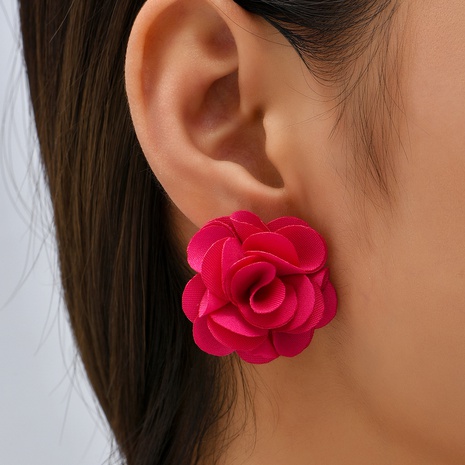 Boucles d'oreilles à fleurs individuelles ethniques tendance à la main en tissu tout allumette's discount tags