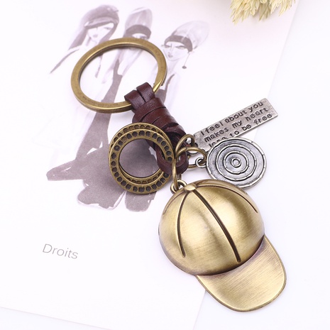 porte-clés en cuir casquette en bronze porte-clés de voiture en peau de vache rétro's discount tags