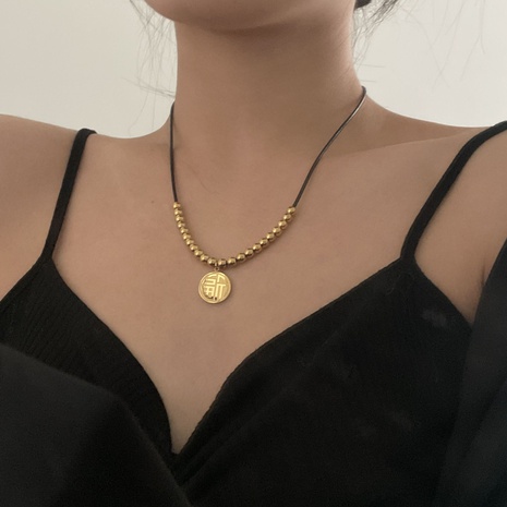 Collier pendentif en acier titane bénédiction double face perles de niche's discount tags