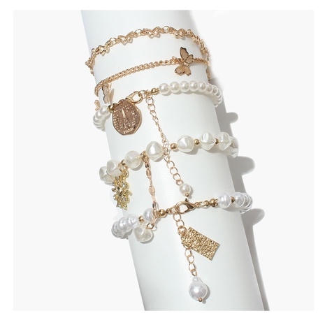 retro Fashion special-shaped pearl beaded temperament bracelet's discount tags