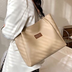 Simple new winter tote bag shoulder bag hand carry large-capacity women's bag
