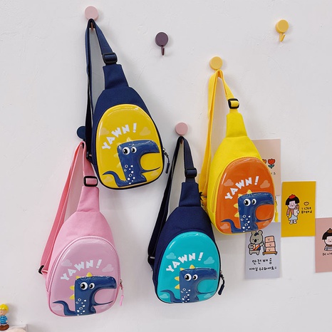 Sac de poitrine de dinosaure sac de messager pour enfants mignons de bande dessinée Sac de téléphone portable de couleur contrastée coréenne's discount tags