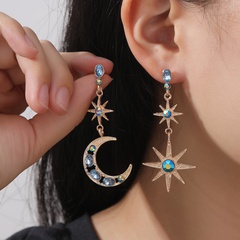 Fashion Star Moon Alloy Inlay Rhinestones Women'S Drop Earrings 1 Pair